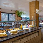 Sowell Residences 3*