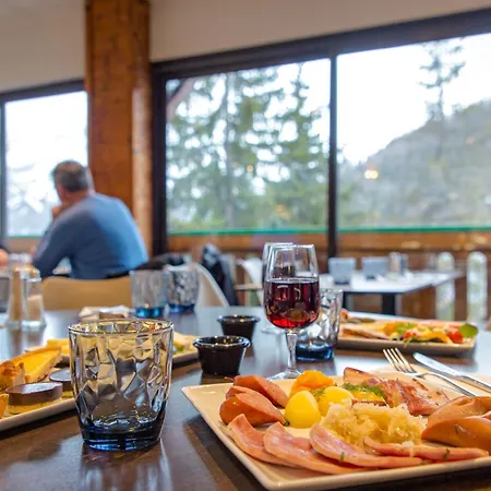 Sowell Residences 3*