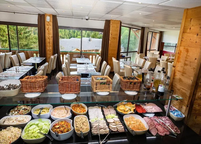 Aparthotel Sowell Residences 3*